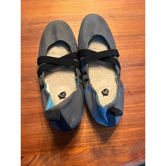 Acorn dark gray flat ballet slippers . Size womens 8 - Picture 4 of 6